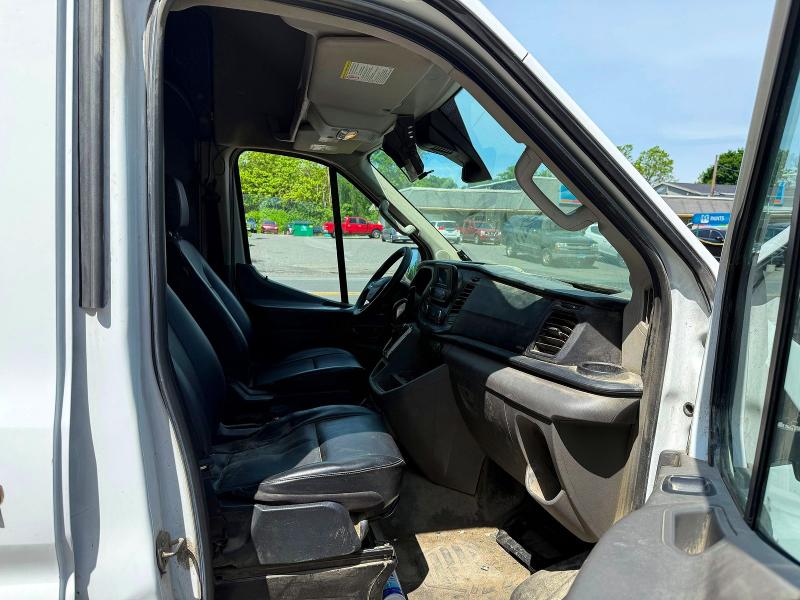 55874596 :رقم المزاد ، 1FTBW3U86LKA17029 vin ، 2020 Ford Transit مزاد بيع