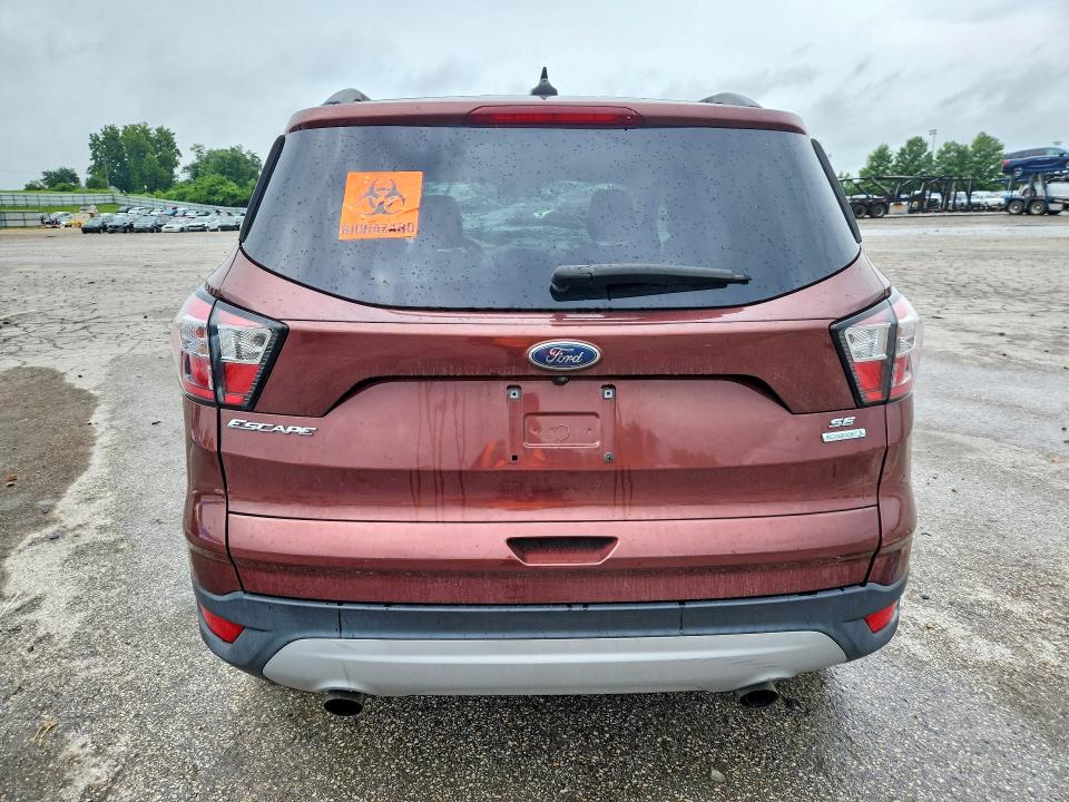 Продаж на аукціоні авто 2018 Ford Escape, vin: 1FMCU0GD0JUB51758, номер лоту: 59006286