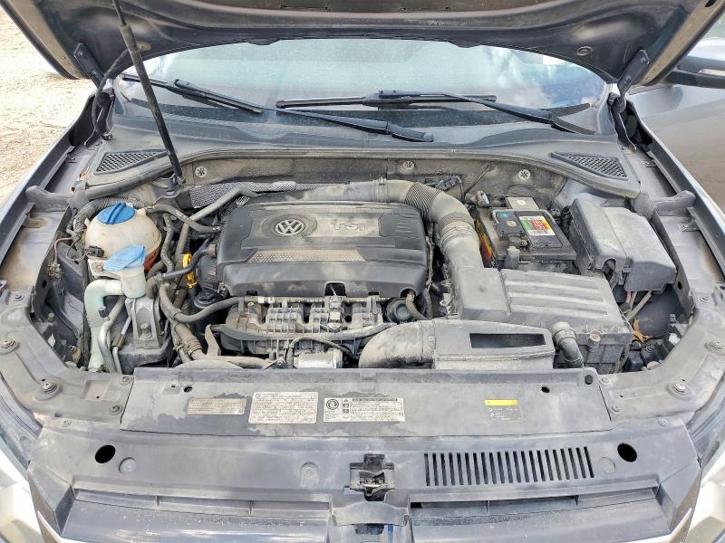 57113276 :رقم المزاد ، 1VWAT7A31FC043764 vin ، 2015 Volkswagen Passat مزاد بيع