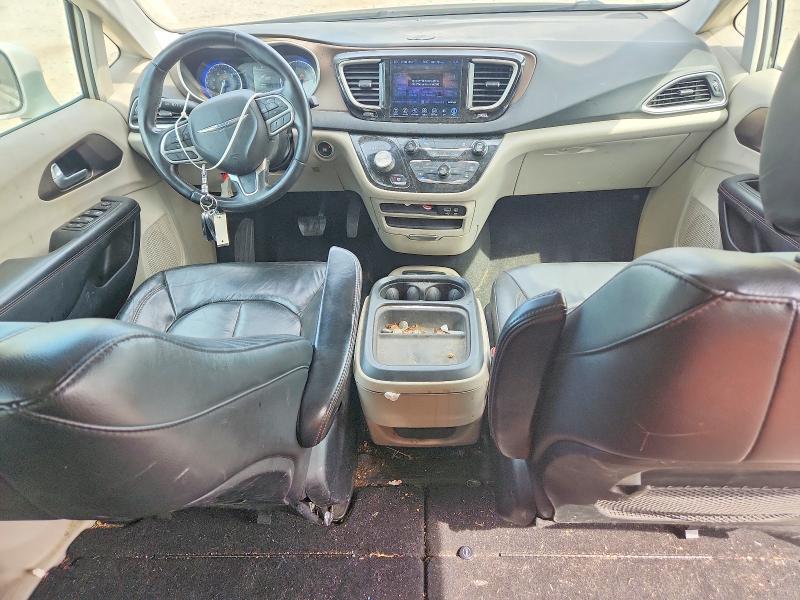 Продажа на аукционе авто 2017 Chrysler Pacifica, vin: 2C4RC1BG3HR628649, номер лота: 57842146