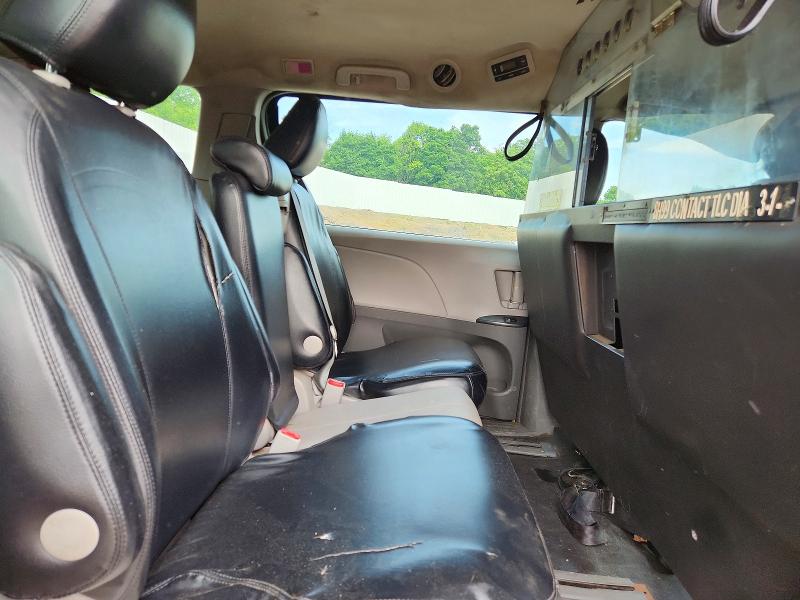 2017 Toyota Sienna მანქანა იყიდება აუქციონზე, vin: 5TDZZ3DC1HS859903, აუქციონის ნომერი: 57136666