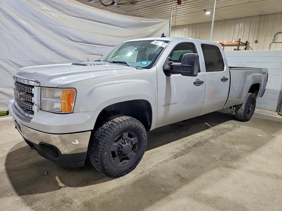 57494126 :رقم المزاد ، 1GT120CG1CF200636 vin ، 2012 Gmc Sierra مزاد بيع