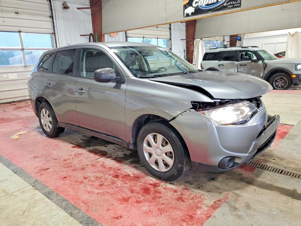Продажа на аукционе авто 2014 Mitsubishi Outlander, vin: JA4AD2A3XEZ003482, номер лота: 57995296