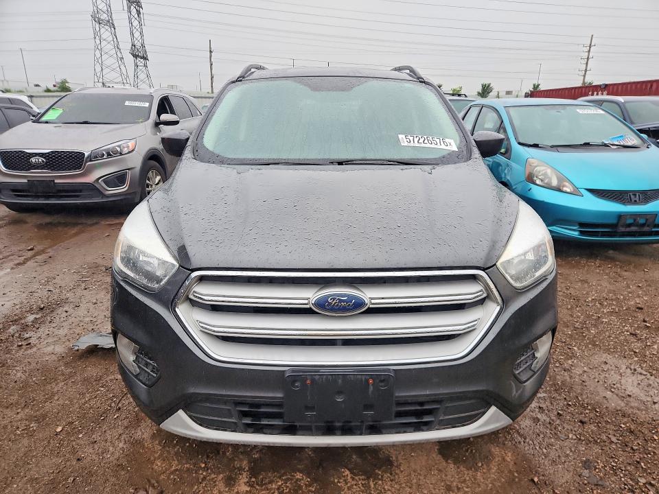 Продажа на аукционе авто 2018 Ford Escape, vin: 1FMCU0GD2JUB06630, номер лота: 57226576