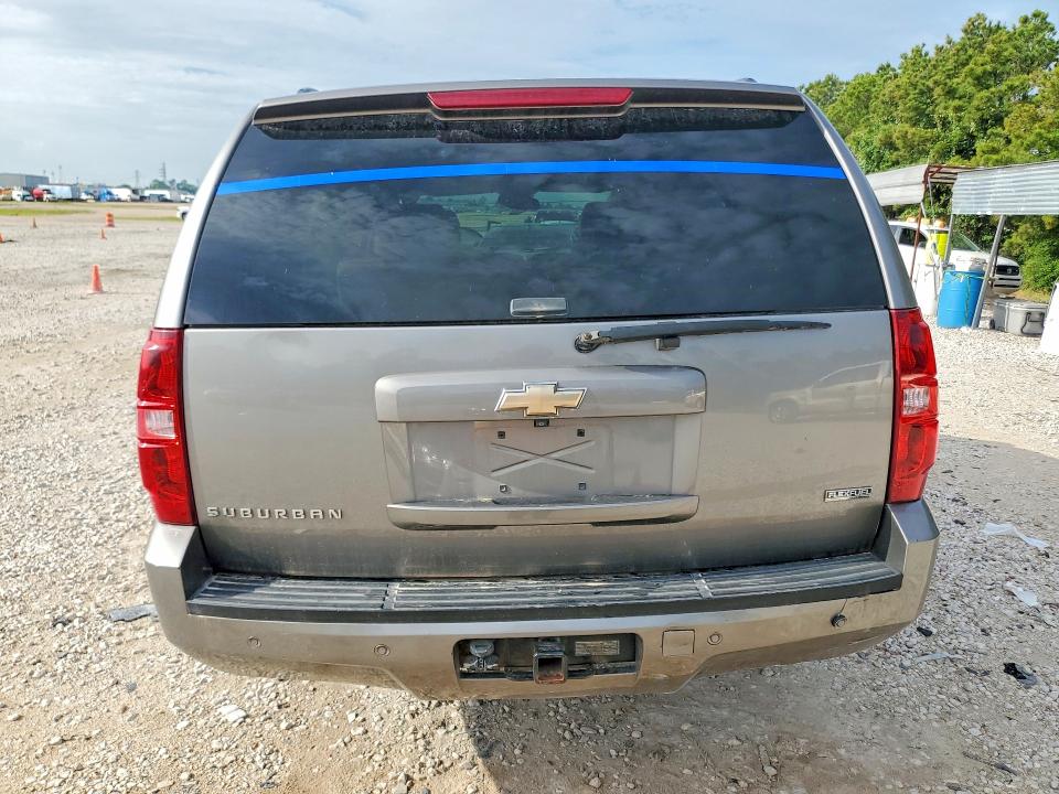 Продажа на аукционе авто 2008 Chevrolet Suburban, vin: 3GNFK16398G193646, номер лота: 56047856