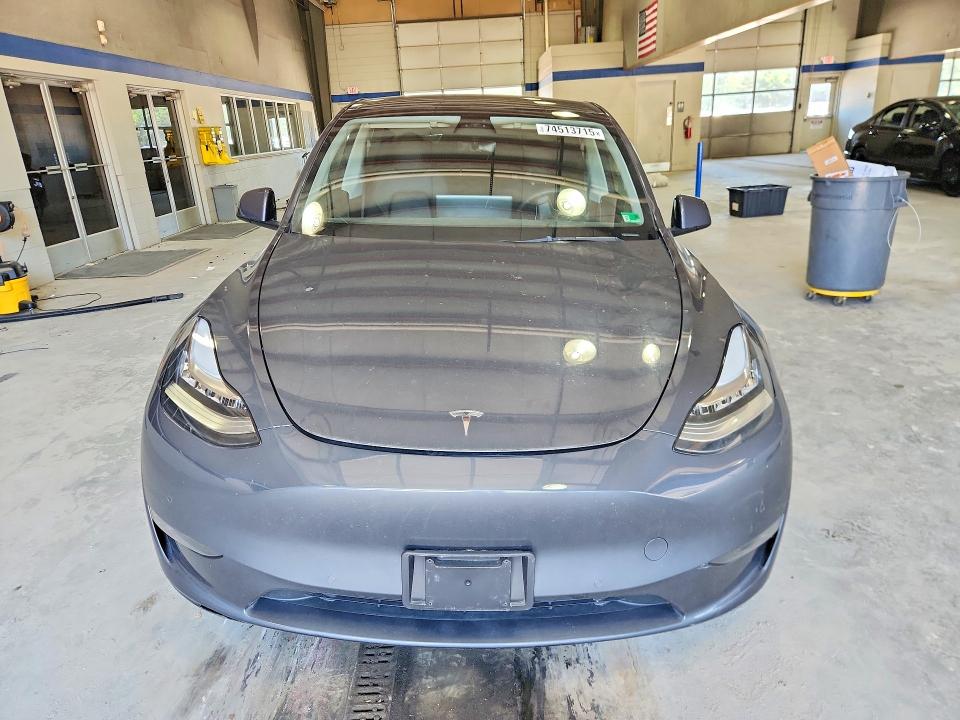Продажа на аукционе авто 2022 Tesla Model Y, vin: 7SAYGDEE4NA020013, номер лота: 74513715