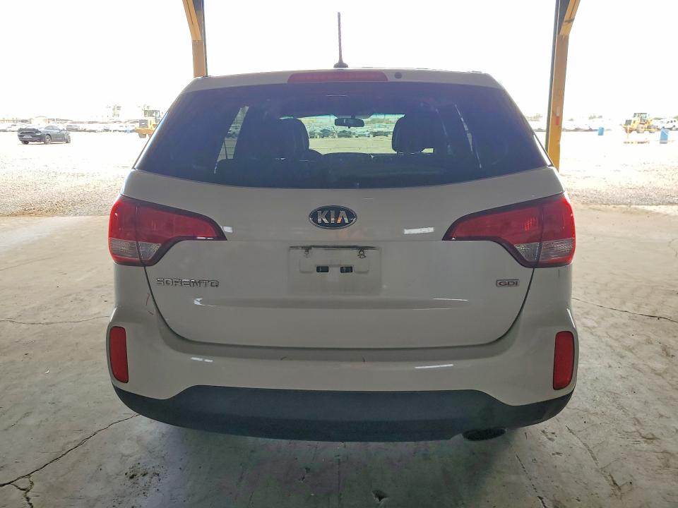 Продажа на аукционе авто 2015 Kia Sorento, vin: 5XYKT3A65FG549913, номер лота: 58838746