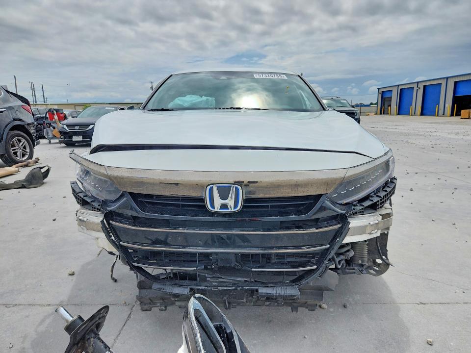 Продажа на аукционе авто 2022 Honda Accord, vin: 1HGCV3F24NA036981, номер лота: 57320786