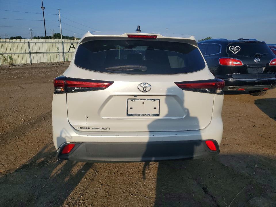 Продаж на аукціоні авто 2022 Toyota Highlander, vin: 5TDCZRAH6NS123611, номер лоту: 79134395