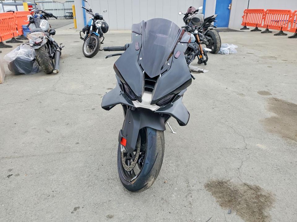 57922986 :رقم المزاد ، WB10P2308S6L33014 vin ، 2025 Bmw S 1000 مزاد بيع