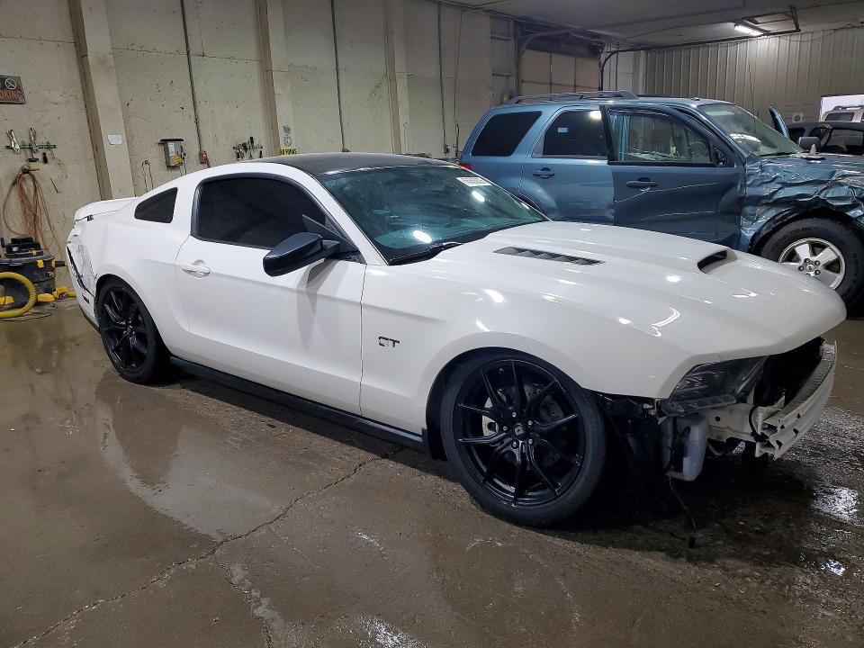 Продажа на аукционе авто 2010 Ford Mustang, vin: 1ZVBP8CH0A5119057, номер лота: 55656006