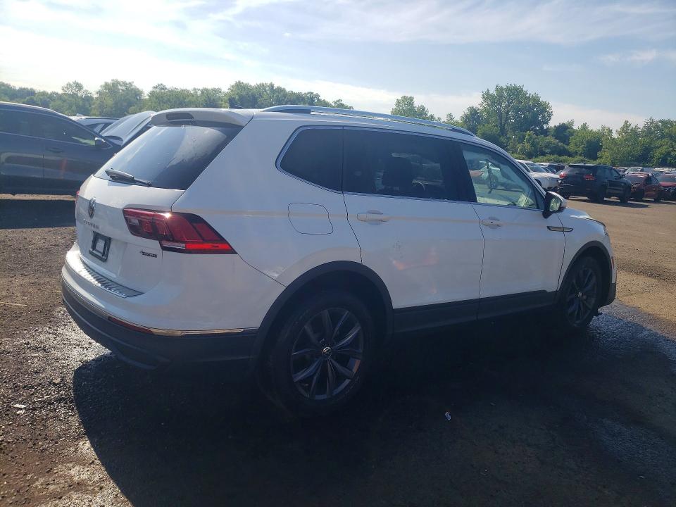 Aukcja sprzedaży 2022 Volkswagen Tiguan, vin: 3VV2B7AX1NM129068, numer aukcji: 57363176