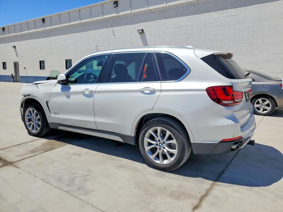 57228906 :رقم المزاد ، 5UXKR0C53F0K64858 vin ، 2015 Bmw X5 مزاد بيع