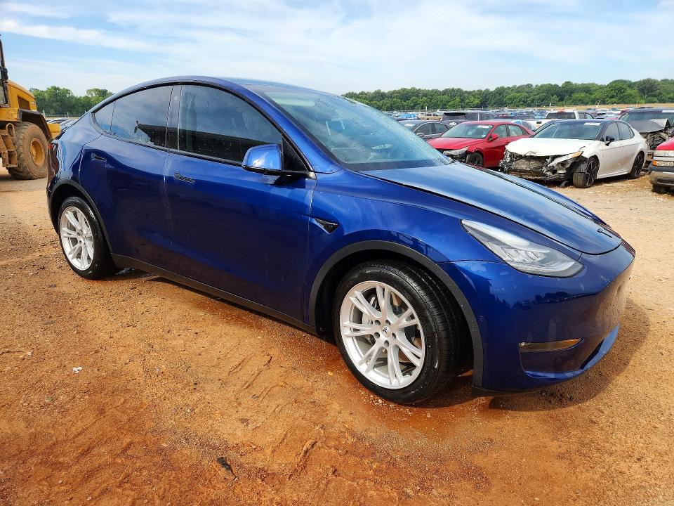 Продажа на аукционе авто 2021 Tesla Model Y, vin: 5YJYGDEE7MF066756, номер лота: 58614536