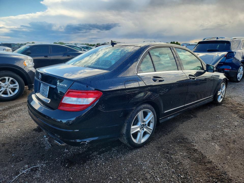 2010 Mercedes-benz C მანქანა იყიდება აუქციონზე, vin: WDDGF8BB5AF421288, აუქციონის ნომერი: 57399366