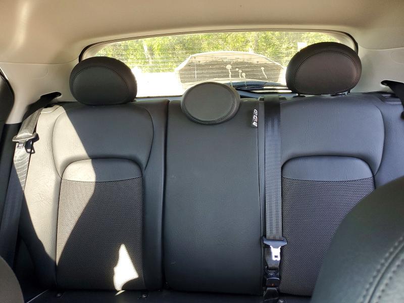 55543536 :رقم المزاد ، ZFBCFYCT3GP515918 vin ، 2016 Fiat 500x مزاد بيع
