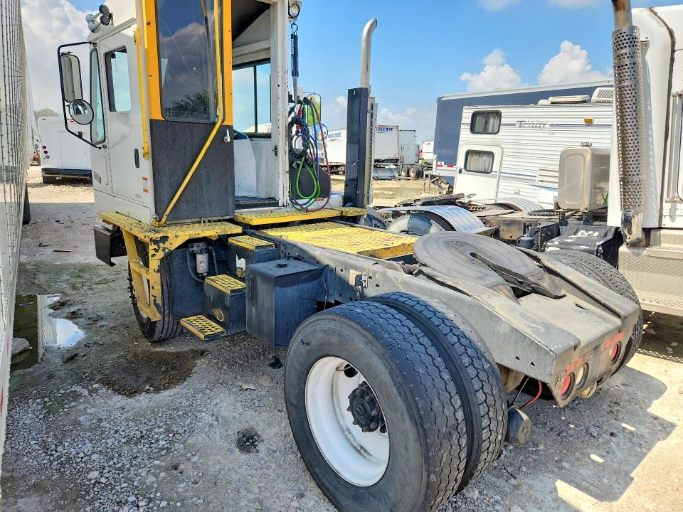 57221496 :رقم المزاد ، 324440 vin ، 2010 Kalmar Construction Equipment مزاد بيع
