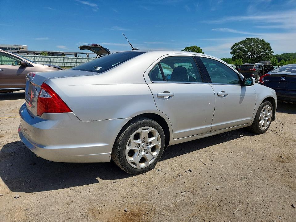 2011 Ford Fusion მანქანა იყიდება აუქციონზე, vin: 3FAHP0HA2BR134433, აუქციონის ნომერი: 54470296