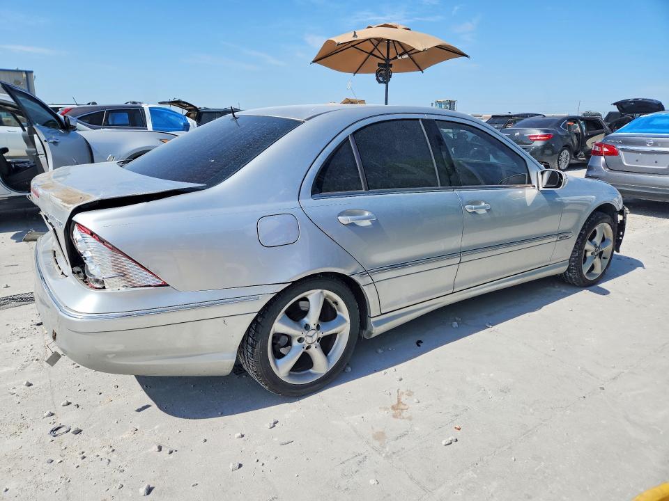 Продажа на аукционе авто 2005 Mercedes-benz C, vin: WDBRF40J95F595875, номер лота: 58582436