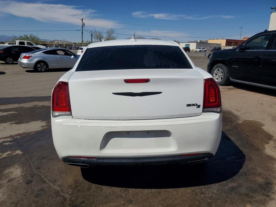 Продаж на аукціоні авто 2019 Chrysler 300, vin: 2C3CCABGXKH515577, номер лоту: 56549486