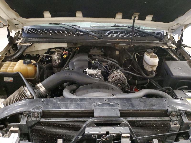 2003 Cadillac Escalade მანქანა იყიდება აუქციონზე, vin: 1GYEK63NX3R169057, აუქციონის ნომერი: 58824996
