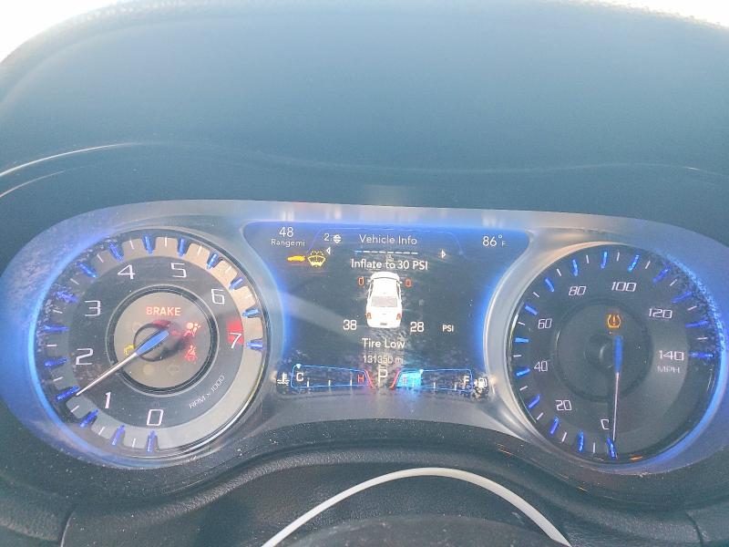 56098596 :رقم المزاد ، 2C3CCAGG7JH198980 vin ، 2018 Chrysler 300 مزاد بيع