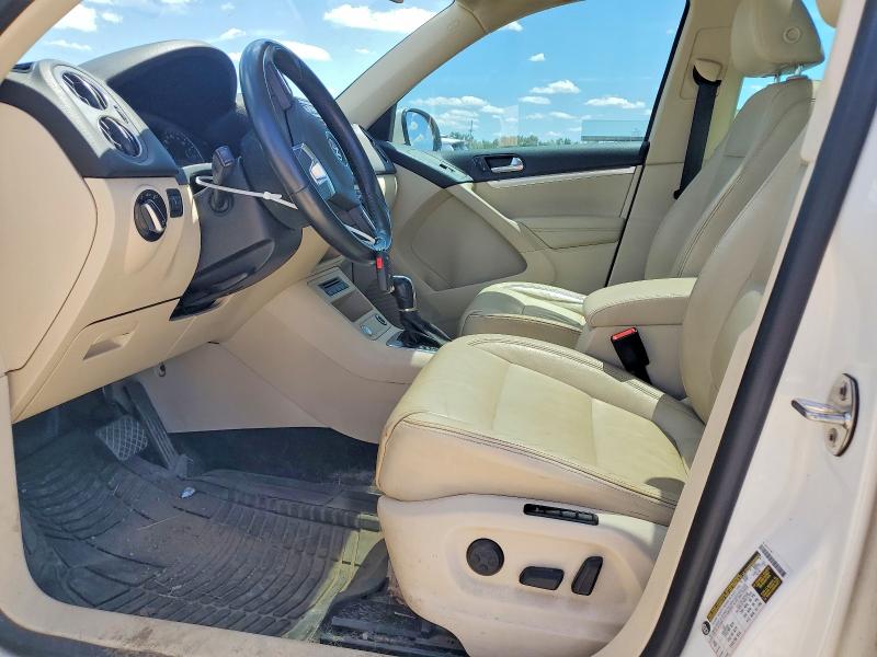 57558426 :رقم المزاد ، WVGAV7AX8CW546486 vin ، 2012 Volkswagen Tiguan مزاد بيع