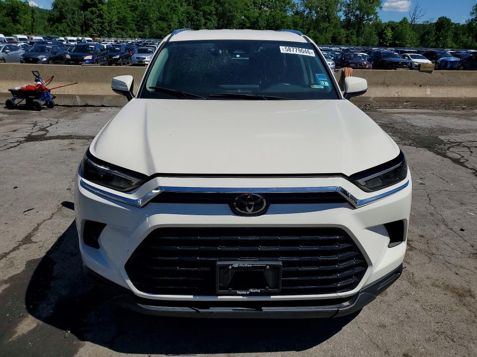 2024 Toyota Grand Highlander მანქანა იყიდება აუქციონზე, vin: 5TDAAAB51RS033809, აუქციონის ნომერი: 58779046