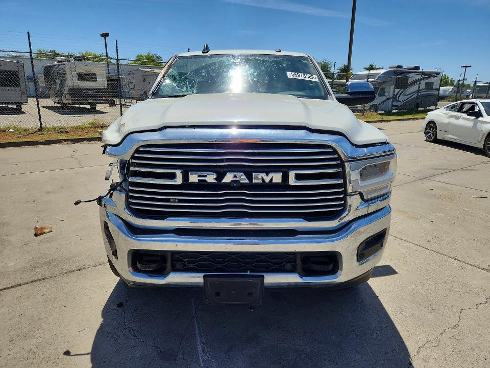 55978586 :رقم المزاد ، 3C6UR5NJ3NG403826 vin ، 2022 Dodge 2500 Ram مزاد بيع