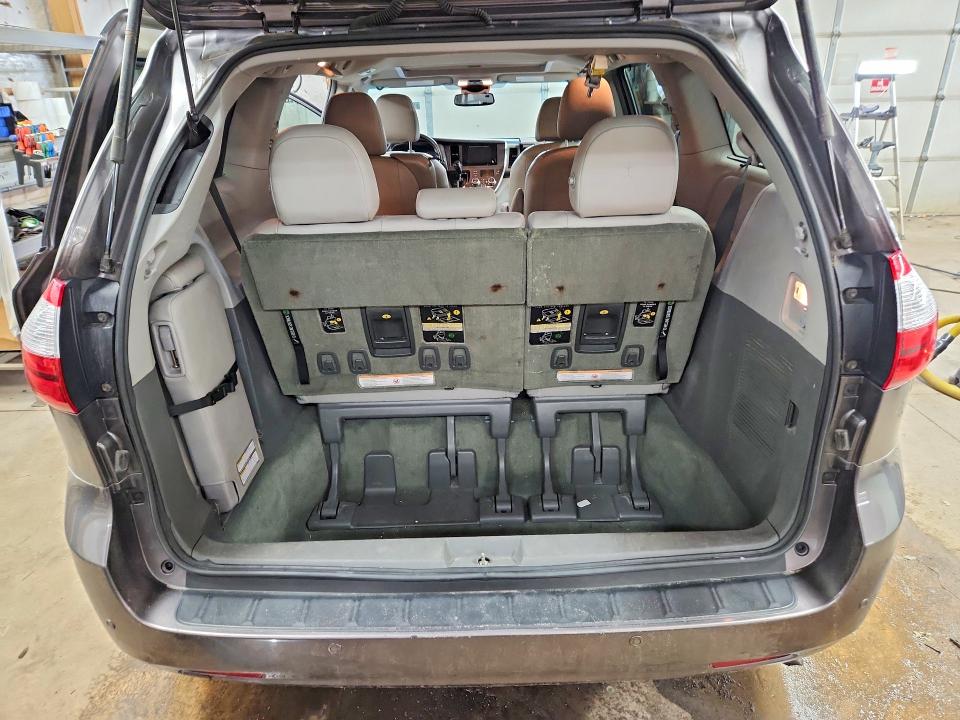 Продаж на аукціоні авто 2015 Toyota Sienna, vin: 5TDYK3DC5FS631027, номер лоту: 58020386