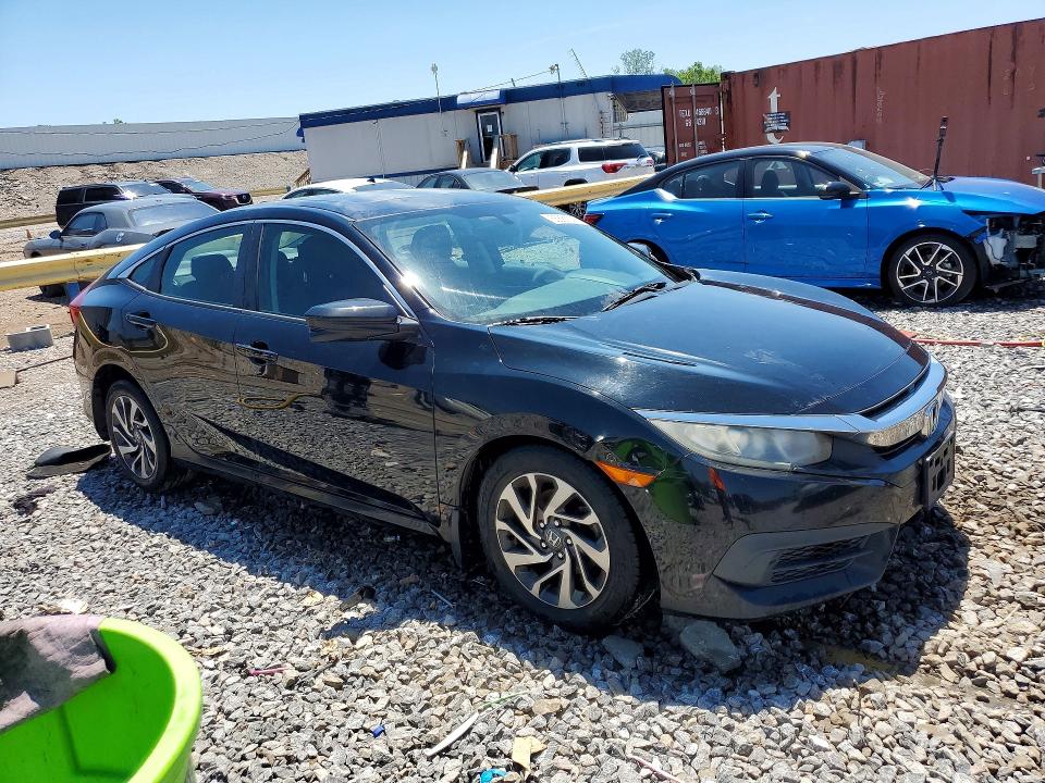 2017 Honda Civic მანქანა იყიდება აუქციონზე, vin: 19XFC2F74HE050131, აუქციონის ნომერი: 55681336