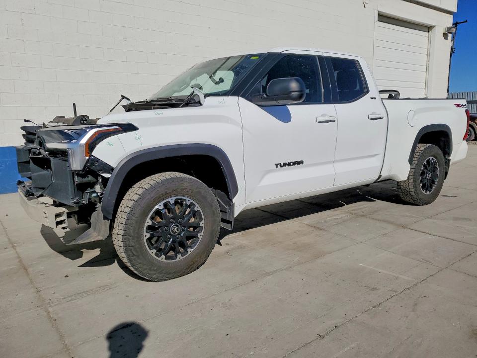 Продаж на аукціоні авто 2023 Toyota Tundra, vin: 5TFLA5DA9PX126742, номер лоту: 57031886