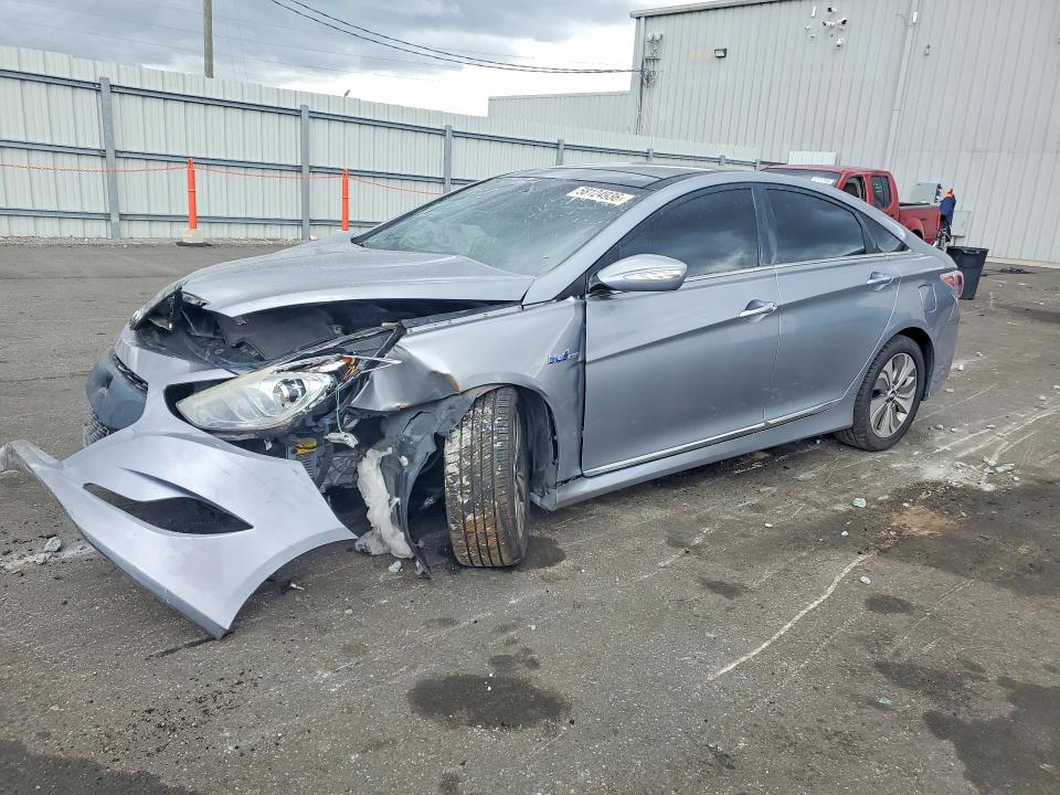 Продаж на аукціоні авто 2015 Hyundai Sonata Hybrid, vin: KMHEC4A4XFA122790, номер лоту: 58124936