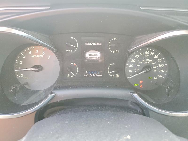 56453456 :رقم المزاد ، 5TDZY5G1XKS072934 vin ، 2019 Toyota Sequoia مزاد بيع
