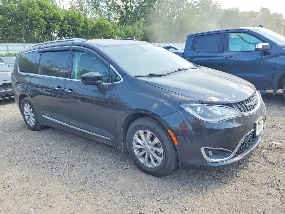 Продаж на аукціоні авто 2019 Chrysler Pacifica, vin: 2C4RC1BG6KR626904, номер лоту: 55648496
