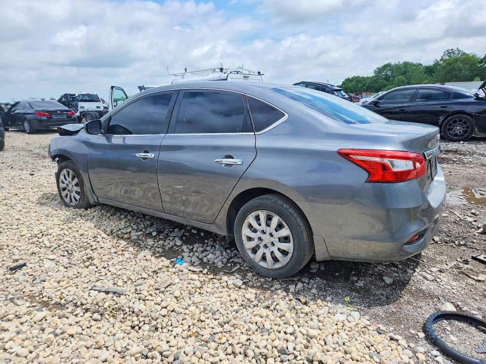 51825146 :رقم المزاد ، 3N1AB7AP7JY303371 vin ، 2018 Nissan Sentra مزاد بيع