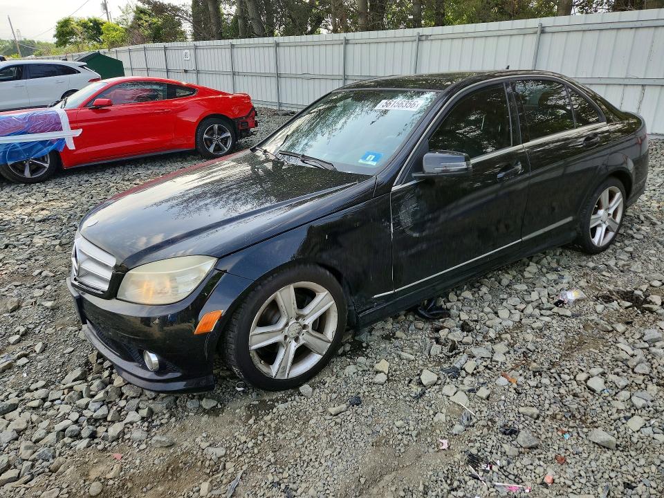 56156356 :رقم المزاد ، WDDGF8BB1AR118135 vin ، 2010 Mercedes-benz C مزاد بيع