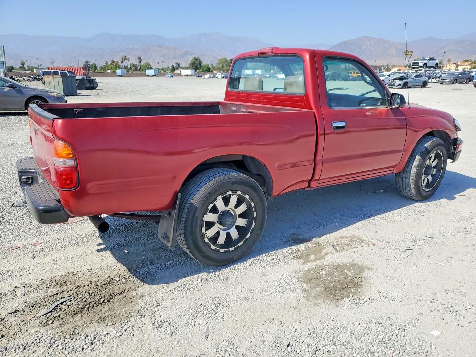 56153566 :رقم المزاد ، 5TENL42N71Z720961 vin ، 2001 Toyota Tacoma مزاد بيع