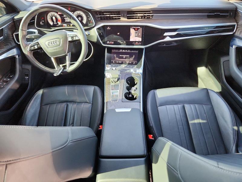 57057686 :رقم المزاد ، WAUD8AF28MN019443 vin ، 2021 Audi A6 مزاد بيع