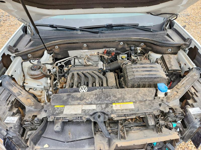 58046136 :رقم المزاد ، 1V2CR2CA9MC582251 vin ، 2021 Volkswagen Atlas مزاد بيع