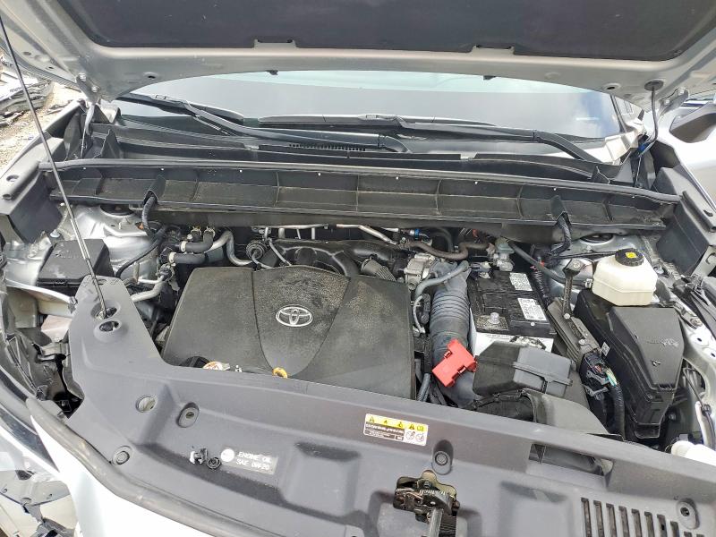 56642656 :رقم المزاد ، 5TDGZRBH6NS586431 vin ، 2022 Toyota Highlander مزاد بيع