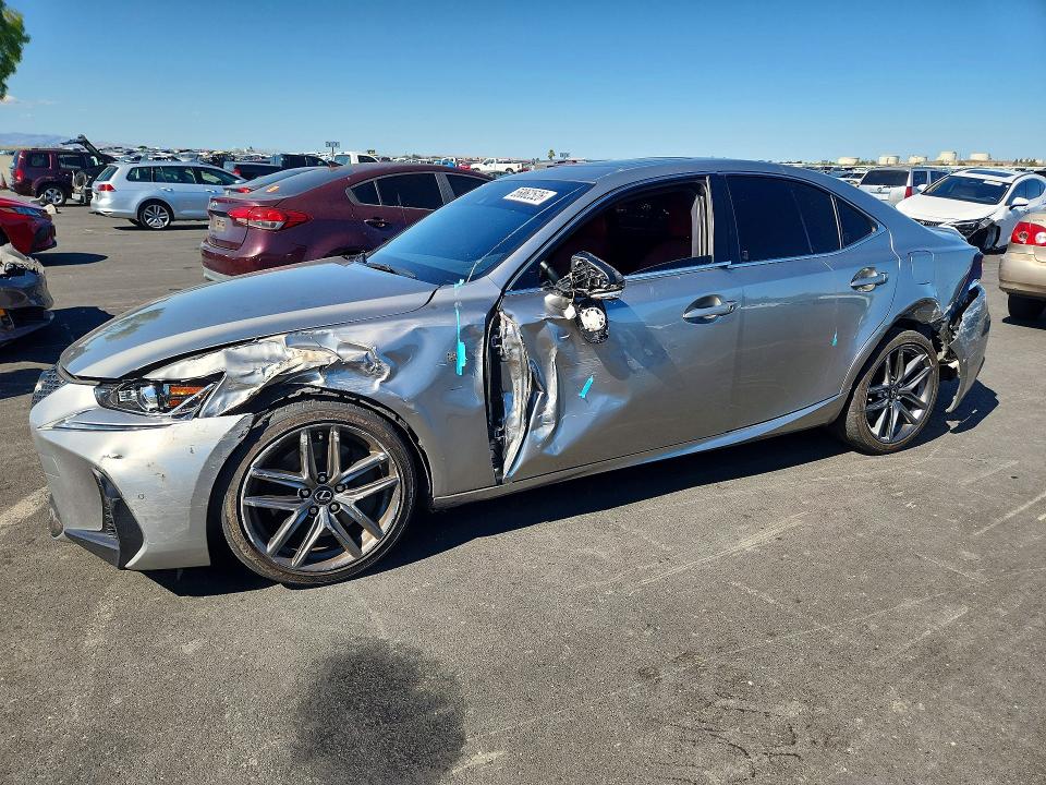 56862526 :رقم المزاد ، JTHBA1D22J5081206 vin ، 2018 Lexus Is مزاد بيع
