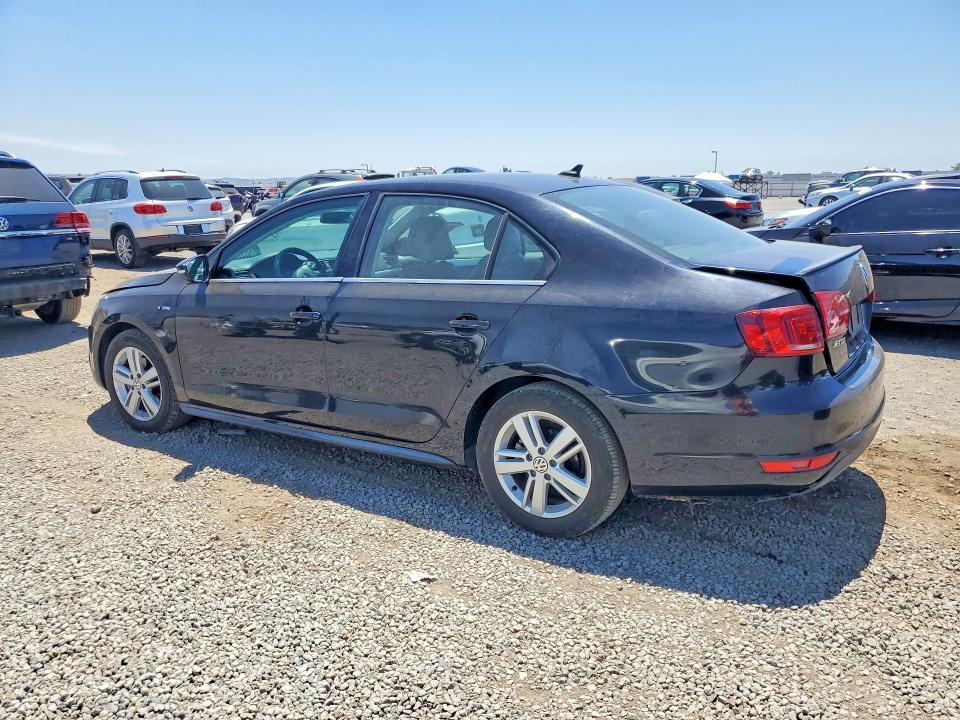 59193196 :رقم المزاد ، 3VW637AJ3DM262208 vin ، 2013 Volkswagon Jetta مزاد بيع