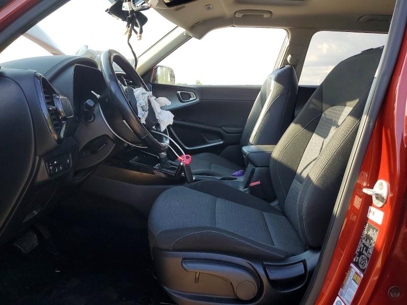 55879456 :رقم المزاد ، KNDJ33AU0L7111030 vin ، 2020 Kia Soul مزاد بيع