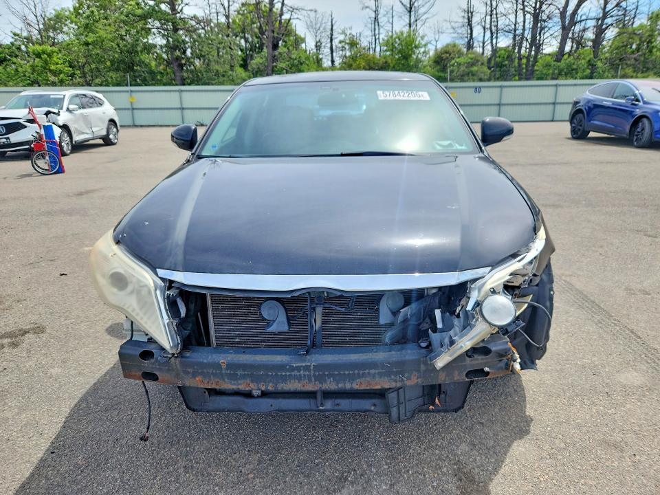 57842206 :رقم المزاد ، 4T1BK3DB4BU406063 vin ، 2011 Toyota Avalon مزاد بيع