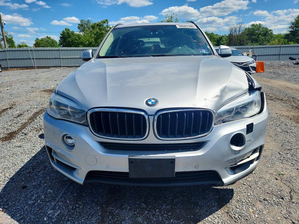 58082346 :رقم المزاد ، 5UXKR0C51G0P33348 vin ، 2016 Bmw X5 مزاد بيع