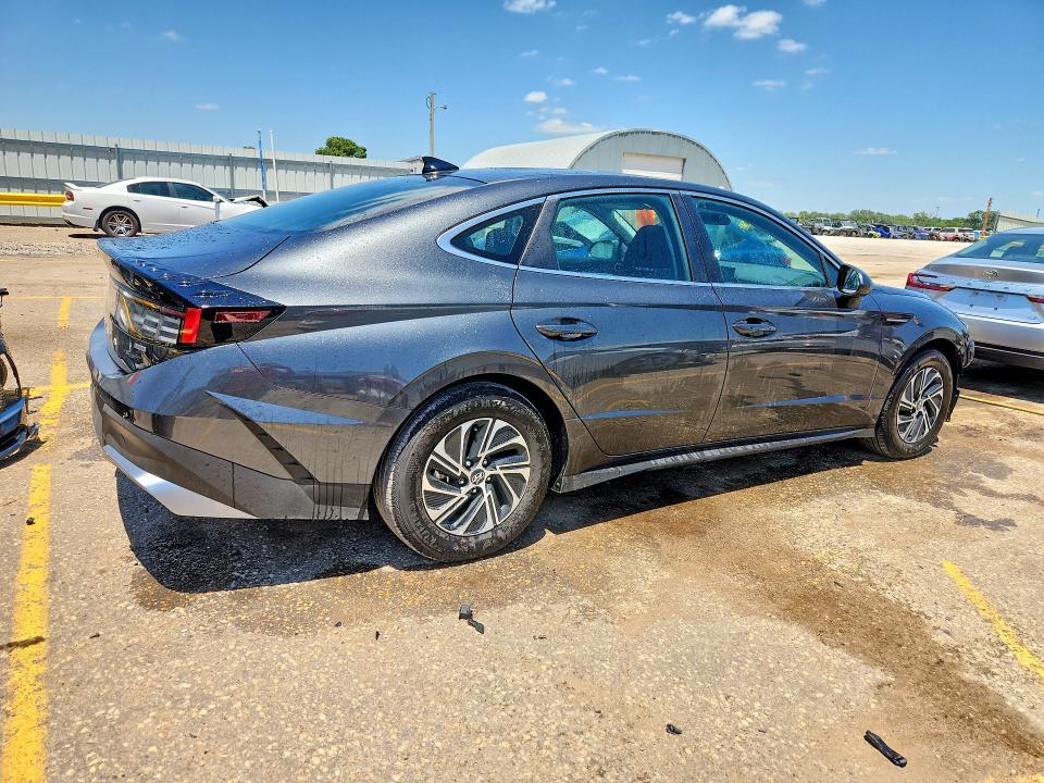 2026 Hyundai Sonata Hybrid მანქანა იყიდება აუქციონზე, vin: KMHL24JJ9TA164704, აუქციონის ნომერი: 57920406