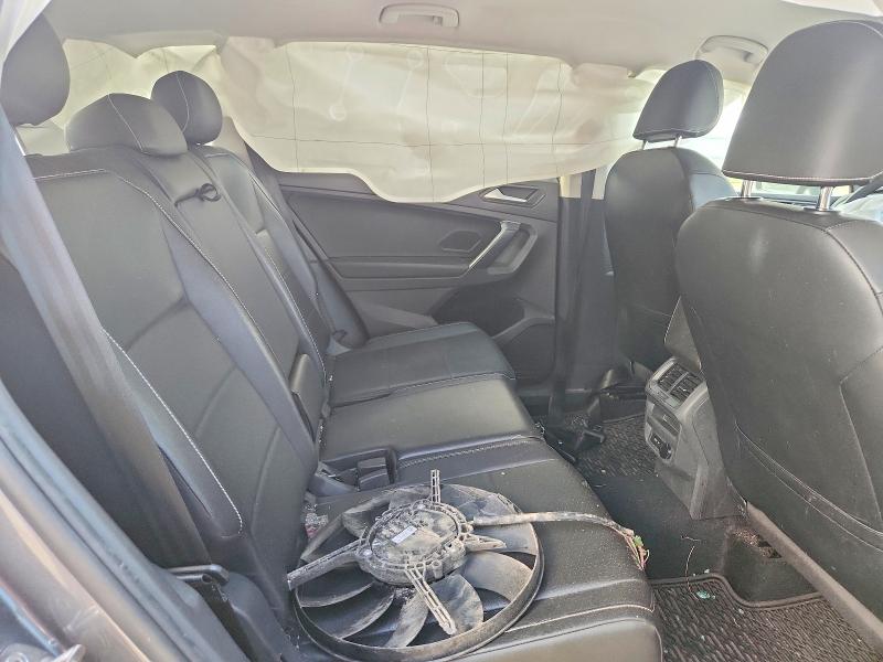 2021 Volkswagen Tiguan მანქანა იყიდება აუქციონზე, vin: 3VV2B7AX6MM044032, აუქციონის ნომერი: 57811706