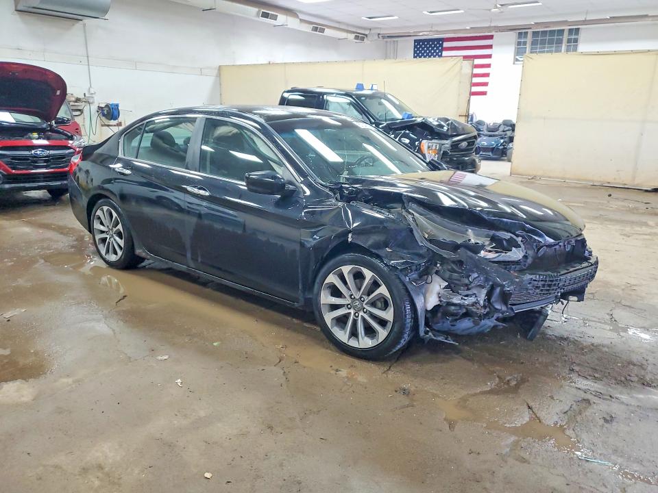 Auction sale of the 2013 Honda Accord, vin: 1HGCR2F51DA004965, lot number: 57343106