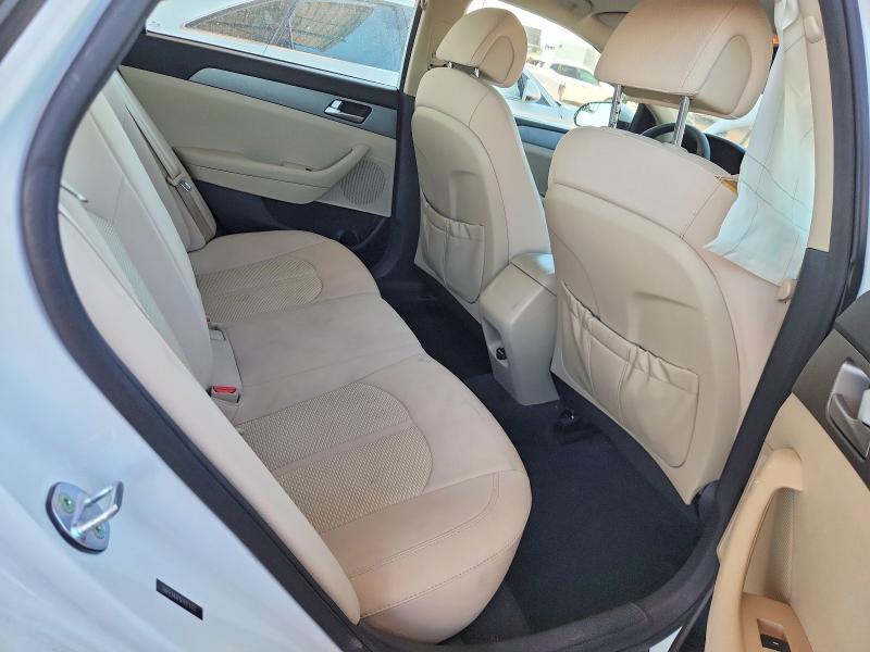 56084336 :رقم المزاد ، 5NPE24AF6FH211497 vin ، 2015 Hyundai Sonata مزاد بيع